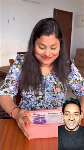 Introducing the "VitaWear SmartBand," a next-generation wearable gadget🎉