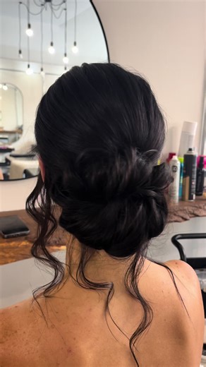 Theres just something so classy about a low bun that no other upstyle can compete with 💁🏻‍♀️ #updo #lowbun #bridalhair #bridalhairstyle #fyp