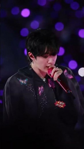 Jin singing Spring Day💜