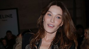 On l'aime ! L'hommage plein d'émotion de Nicolas Sarkozy et Carla Bruni à Bernadette Chirac