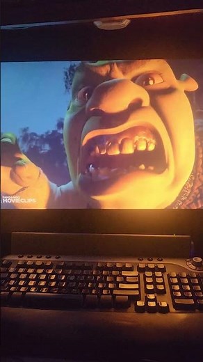 Shrek [2001] - Short clip - Shrek roars at the villagers