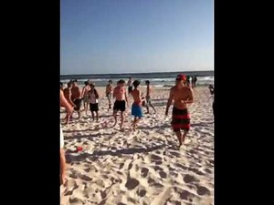 Fight breaks out in Panama city beach