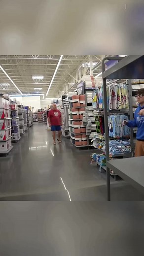 27K views · 582 reactions | Eating in Strangers Faces Prank (Part 3) | The Giggle Gang | Facebook