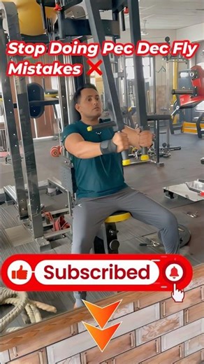How to: Properly Use The Peck Deck CHEST Fly Machine With Good Form (AVOID THIS MISTAKE!) | #shorts