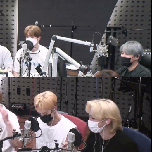 Felix's 'hey Seungmin please touch me, I feel so soft and fluffy'