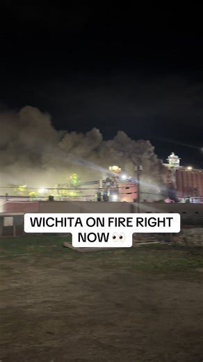 Praying for everyone’s safety 🫡 #firefighters #kansas #behindthescenes #rescue