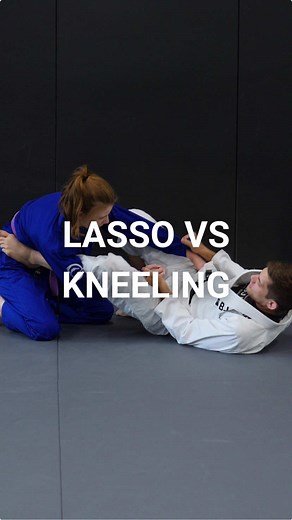 Do you know these 4 lasso sweeps against kneeling opponents? Full course available on BJJ Lab Online, our video website for our members.