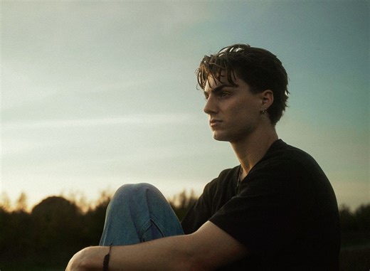 Busker releases new single as he forges career as singer-songwriter