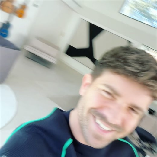 Pablo Alborán on Reels