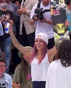 🔥 Leticia Bufoni brought her street & transition skills to the table to take the Women's #RedBullParisConquest Final win! Congrats Leticia!! Watch the recap of the Final 👉 https://win.gs/3CYxarv | Red Bull Skateboarding