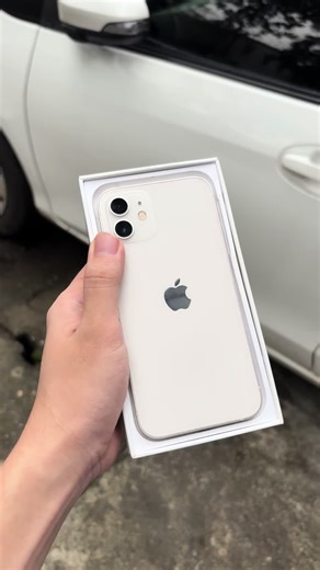 iPhone 12 Review: Features and Performance Insights