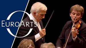 Stunning Sokolov’s collaboration with Vladimir Ashkenazy, an established conductor who himself has been a major soloist for the past half-century, in one of the most demanding pieces of the violin repertoire: Sibelius’ violin concerto. Find the full concert on YouTube: https://youtu.be/vB0r4FNmhBw 🔎 Compare Vladimir Ashkenazy's performing with Daniel Barenboim's work conducting the same piece: https://youtu.be/pke4JHcY8UA | EuroArts Music