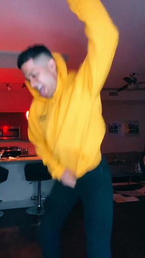 Sebas (@sebasberon)’s videos with original sound