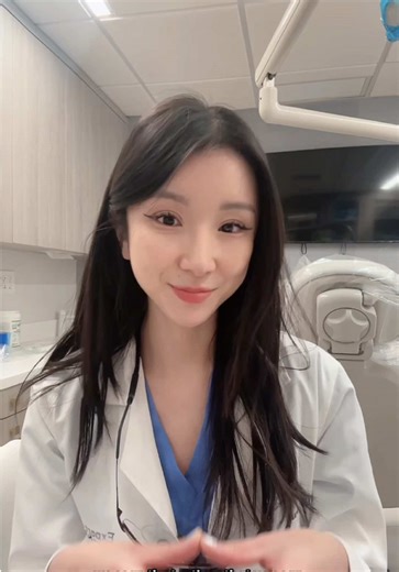 What is a dental inlay and onlay? 🦷 That is one of our most commonly asked questions! Dr. Park is here to explain the difference between fillings, crowns, and inlays/onlays! Book your consultation at the link in our bio or give us a call at 212-682-2965! @Elizabeth Park • #inlay #onlay #crowns #nycdentist #dentistry