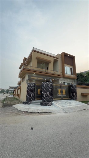 10 Marla Luxury House For Sale Hayatabad phase 6 Top Location Demond 750 Asking Negotible DM or WhatsApp 03369825686 #tiktok #hayatabadproperty #foryoupagee #houseforsal #varil