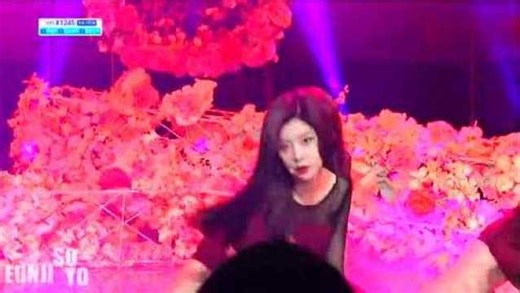 Girls Day-Something舞台现场