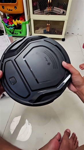 Lefant robot vacuum cleaner