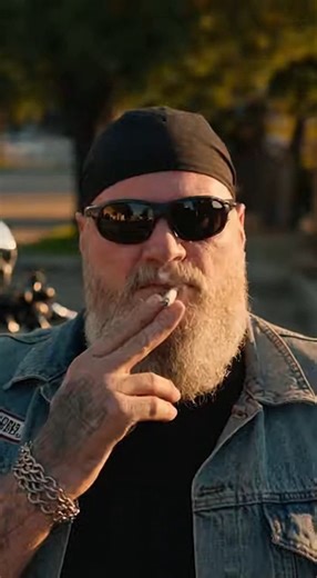 "“I don’t shake hands with the help,” she said, looking at my worn-out leather jacket. ""The delivery entrance is in the back."" I stood there, my hand hovering in the empty air between us. The silence in the glass-walled lobby of Vance Innovations was so loud it felt like physical pressure. ""Excuse me?"" I asked, my voice calm, though my heart was hammering against my ribs. Elena Vance, the CEO who had been on the cover of Forbes under the headline ""The Future is Female,"" didn't even look up