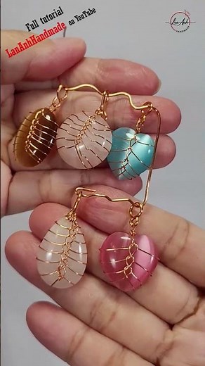 Wire wrap stones - Free tutorial video link above the title #shortsvideo #diy