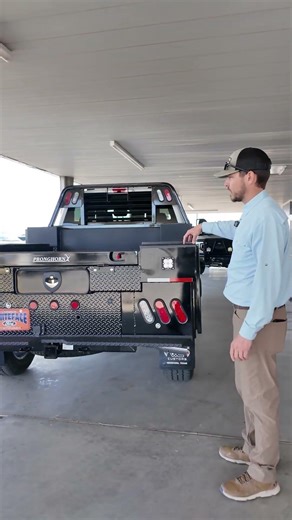 Work Trucks Don’t Have To Be Boring #shorts