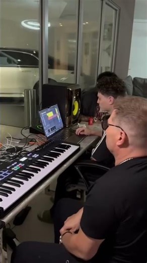 Scott storch in studio