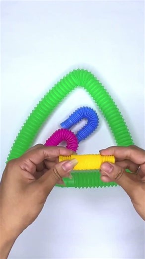 Pop tubes triangle and mini pop tubs ASMR #toys #poptubesasmr