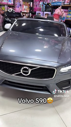Volvo S90 Model for Kids: A Detailed Toy Review