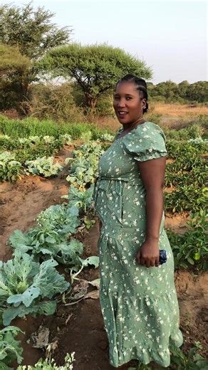 Neyma massinga (@neyma.massinga)’s videos with som original - silvnia.da.vnia