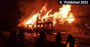 Public Buildings Set Ablaze in Chile After Police Shoot Street Juggler