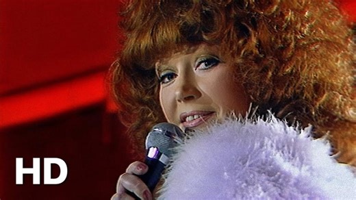 Алла Пугачёва - Миллион алых роз (Official HD Video) [Песня года 1983] | Alona TRIOL