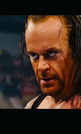 The Undertaker vs Mark Henry & Matt Striker - Smack Down 01112008