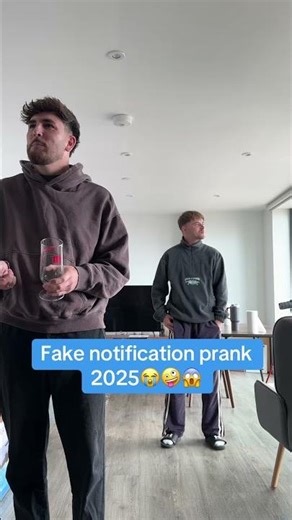 FAKE NOTIFICATION PRANK 2025😭