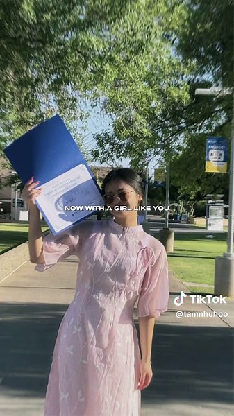 Exploring the Benefits of ESL Programs at Mesa Community College