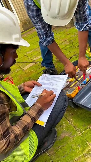 5.6K views · 183 reactions | Electrical Course  Books  Link In Bio ✅ . . #electrical #electrician #plumbing #construction #electricianlife #contractor #electric #electricians #electricalengineer #hvac #miami #electricalcontractor #engineering #sparky #realestate #electricalwork #miamidade #doral #wiring #electricalengineering #electricity #sparkylife #design #miamiexport #california #remodel #renovation #electricalsupply #workflow #home | Er Learning | Facebook