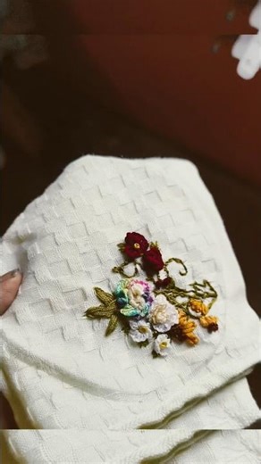 Simple handkerchief design #embroidery #trending