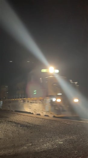 #csx M434 Chase Northbound with SD40-2s #8854 & #8014 + ET44AH #3453 at QR81.9 - 3/27/2026