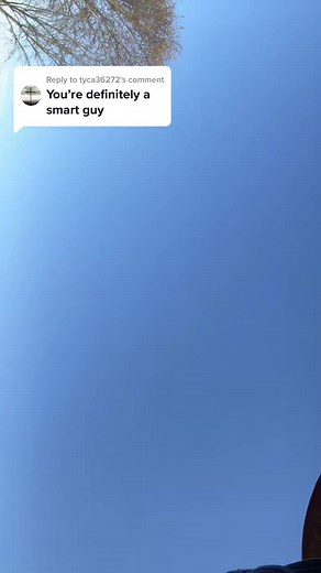 Today's DIY project: solar panel racks made from pallets for my off-grid tiny house! 🌞Portable and adjustable for maximum efficiency, rocking three 220W solar panels by EcoFlow in parallel for a total of 660W and a giant 400W solar panel for single-phase use. With two Delta Pros providing 7.2kWh capacity, I'm excited to share more about my sustainable setup! #offgridliving #solarenergy #tinyhouse | Jackleonardbirt