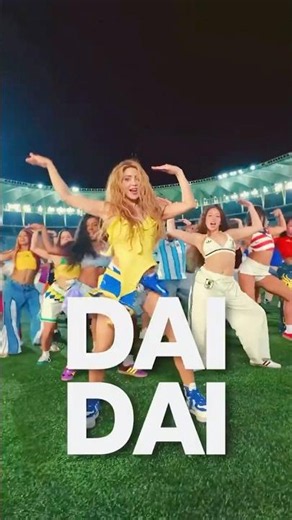 CHALLENGE READY? ⚽💚 Aprende el baile DAI DAI para esta tarde #Shakira #Shorts