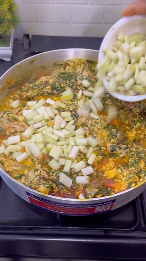 Food Blogger | Recipes on Instagram: "The audio says it all  Make Ofe achara for that man , you can never tell More detailed recipe is on YouTube (Grace Value) link in my bio. #soup #africanfood #foodrecipies #foodblog"
