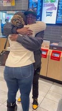 The kids’ first time meeting their grandfather—an overdue reunion for me after 35 years apart.❤️💜