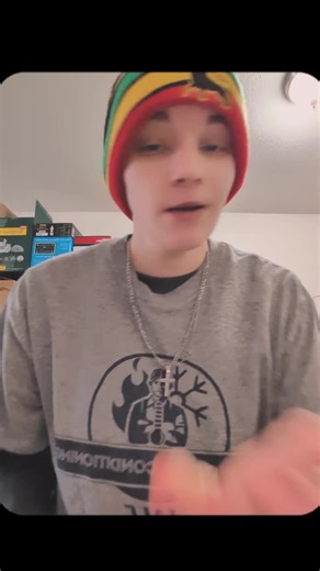 men naw 🤮 i prefer the girls 😝👩‍❤️‍💋‍👩🏳️‍🌈#foryoupage #foryou #fyp #like #wlw