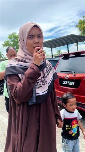 Family Bonding Activities with 12 Siblings in Padang Besar