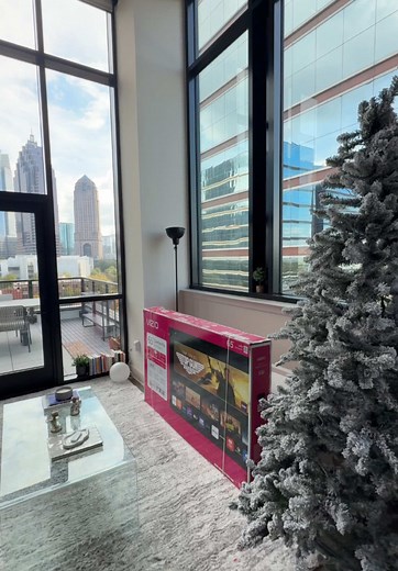 Enhance Your Holiday Movie Experience with VIZIO Quantum Pro Smart TV