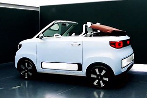 Mini EV : la voiture électrique la plus commercialisée au monde se dévoile en mini décapotable