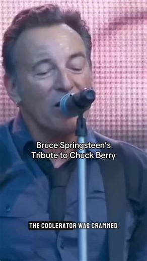 Bruce Springsteen Covers Chuck Berry's Classic