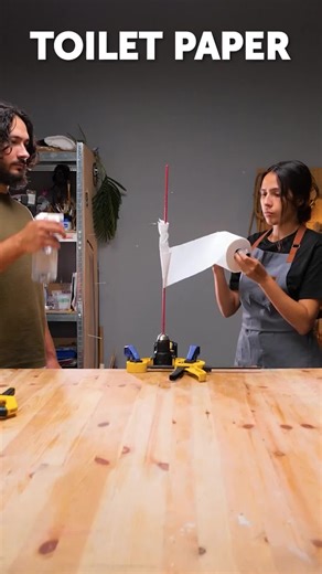 Recycle toilet paper into a stylish accessory! #recycle #accessories #diy #toiletpaper