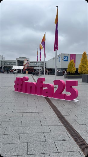 Hannoverlife on Instagram: "Anzeige | Die infa 2025 ist in vollem Gange – vom 11. bis 19. Oktober verwandelt sich das Messegelände Hannover wieder in ein Paradies zum Erleben, Entdecken und Einkaufen! 🛍️✨ Freut euch auf eine riesige Produktvielfalt mit über 750 Ausstellern in 7 Hallen, 6 Themenwelten und spannenden Wochenend-Specials – von bekannten Marken bis hin zu aufregenden Neuentdeckungen. Diese Highlights solltet ihr auf keinen Fall verpassen: 🧁 Cupcake & Macaron Workshops – backen, ver