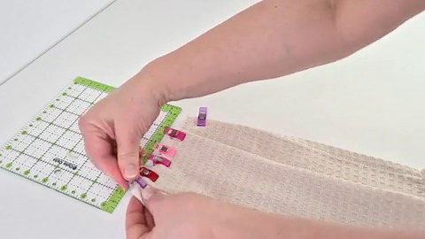 Free Hanging Kitchen Towel Pattern - 2 Designs - AppleGreen Cottage