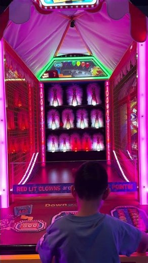 Down The Clown Arcade Game #arcade #trending #short #shorts #ytshorts #viralalshorts #arcadegames