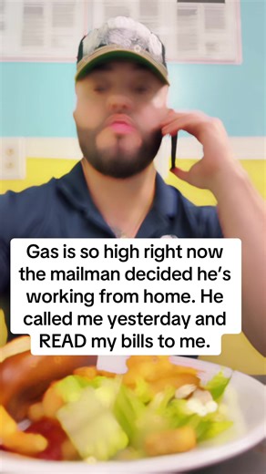 It’s getting wild outside #fyp #gas #mailman #jokes #funnyvideo | gas station funny videos